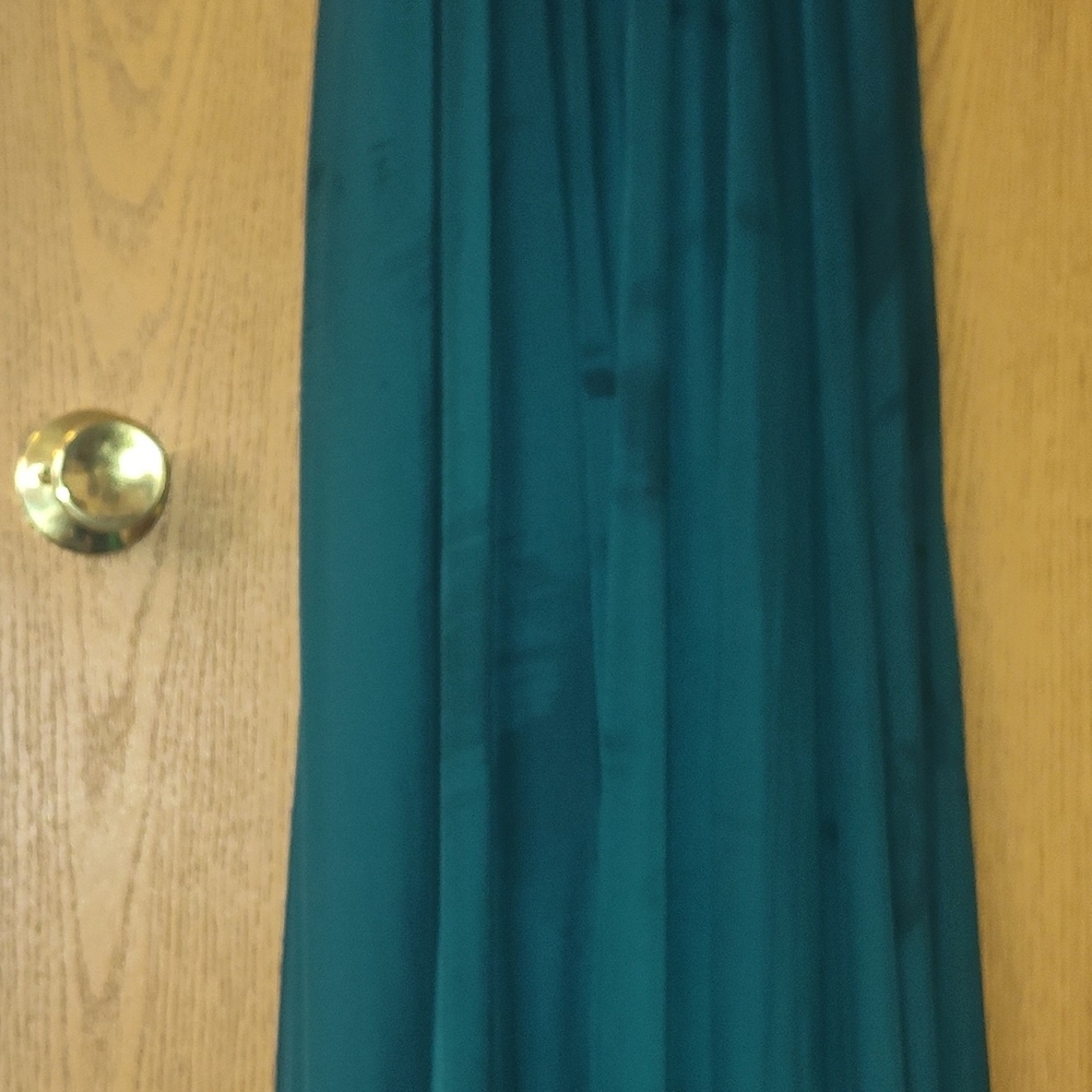 Elegant Teal Pleated Skirt - Picture 2 of 10